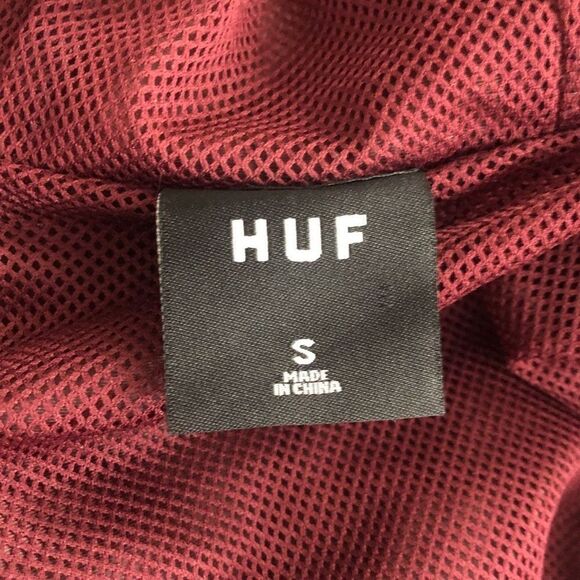 NWOT HUF MENS MAROON SMALL HOODED HALF ZIP WINDBREAKER W ELASTIC AND 3 POCKETS - Picture 6 of 10